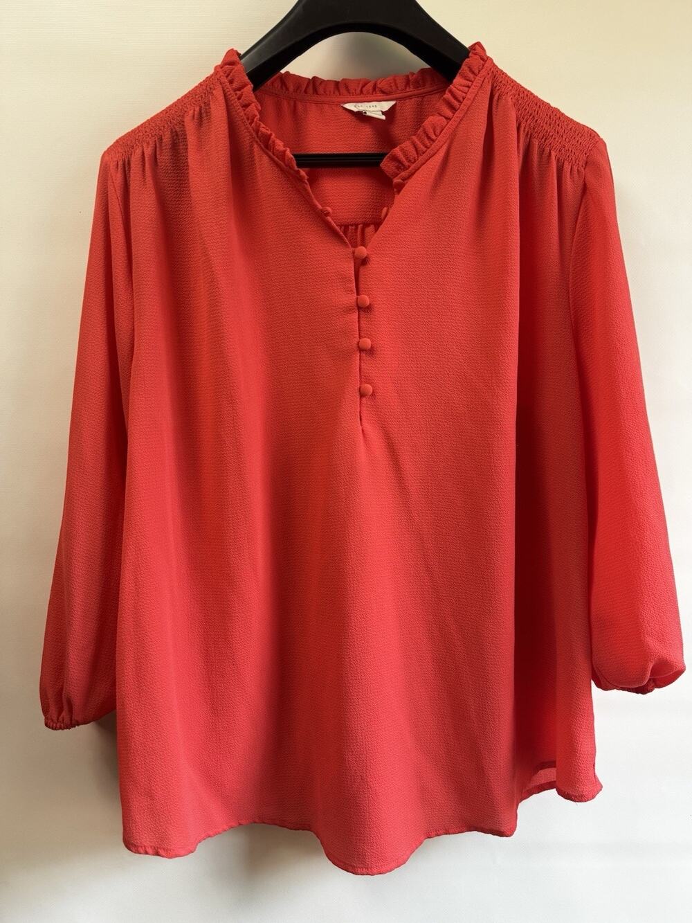 EST. 1946 Women’s Coral Ruffle Neck 3/4 Sleeve Blouse Top XL